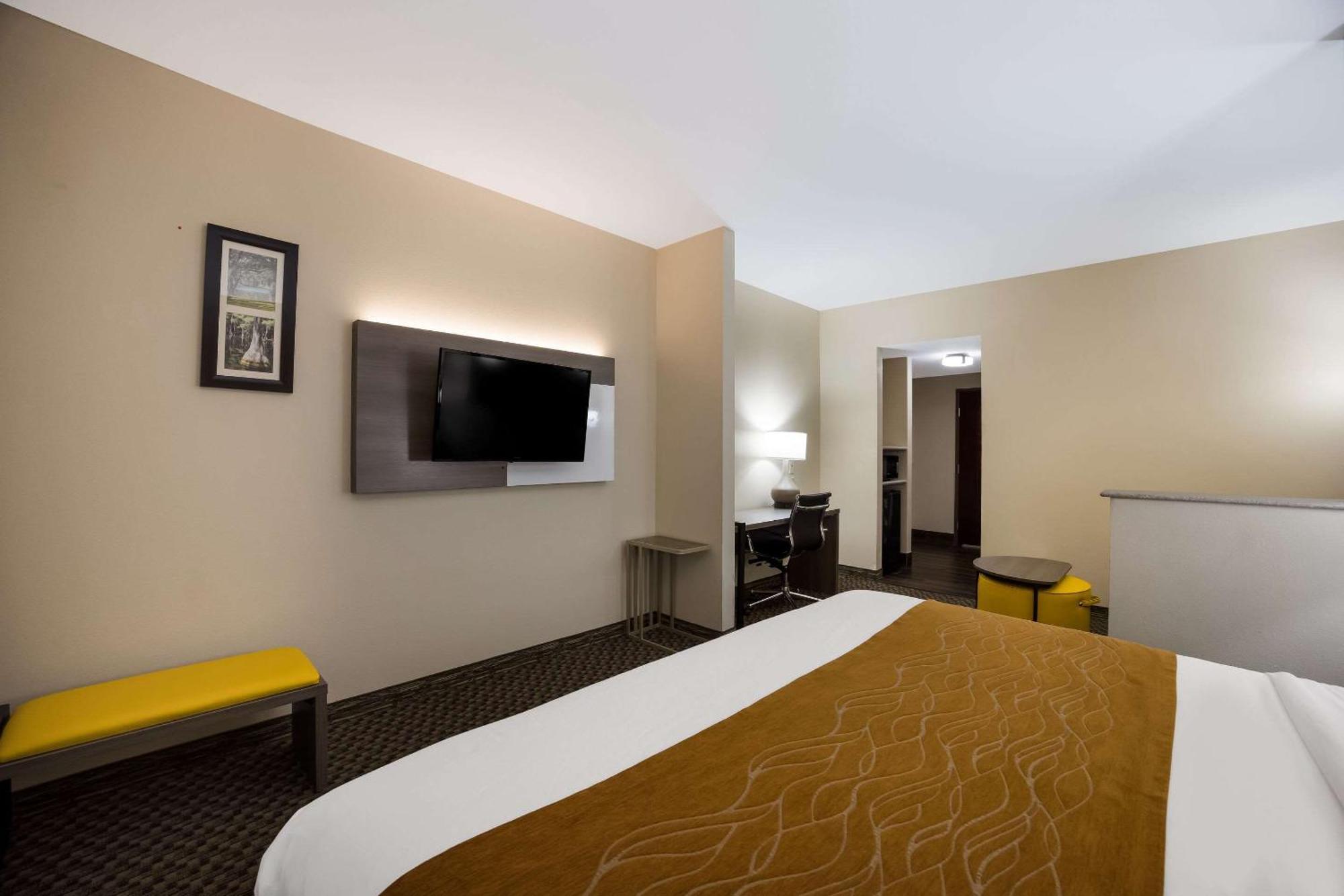 Comfort Inn & Suites Midway - Tallahassee West Exteriör bild