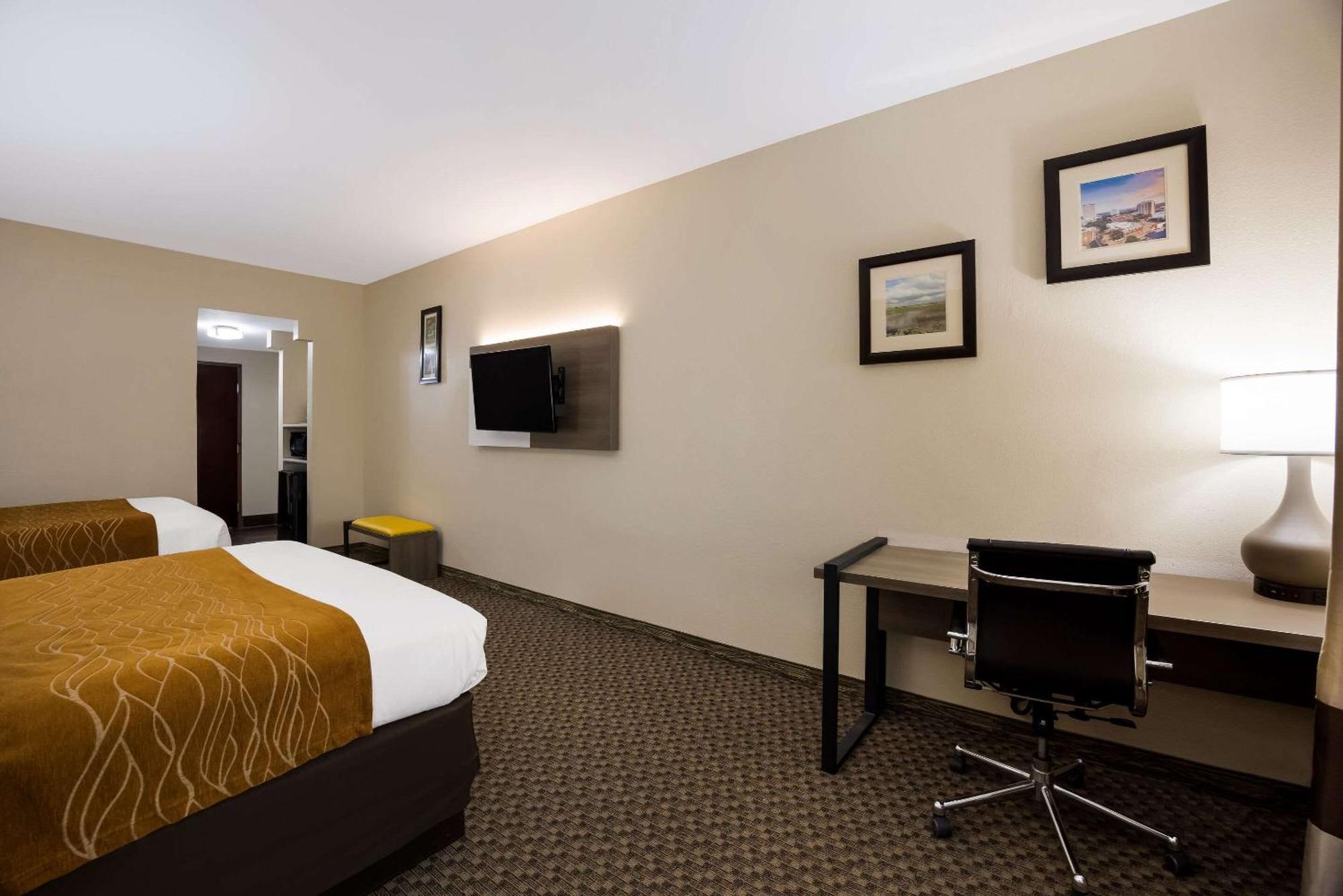 Comfort Inn & Suites Midway - Tallahassee West Exteriör bild